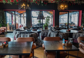 Фото №15 зала Бык и Море