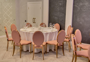Фото №6 зала Family rooms