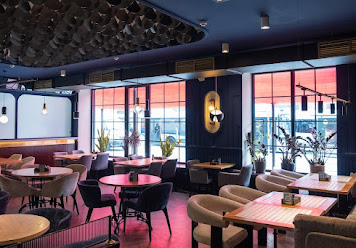 Фото №16 зала Бык и Море