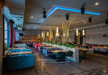 Фото №7 зала Честн'ок