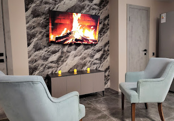 Фото №3 зала 12 месяцев везения