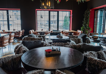 Фото №19 зала Бык и Море