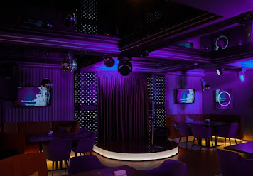 Фото №3 зала Руки вверх