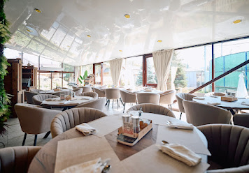 Фото №4 зала Земля